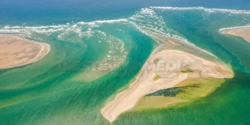 Pescadores piden a Gobierno de BCS que se haga un dragado de la arena en el mar