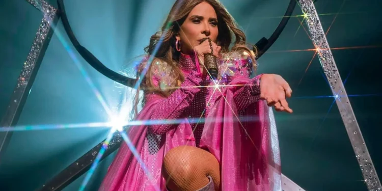 Gloria Trevi en concierto