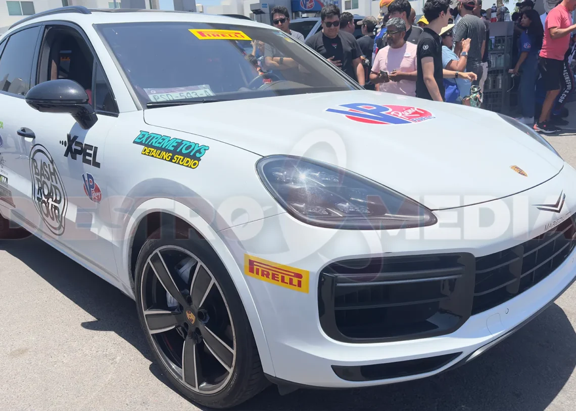 Lamborghini Urus en check point VP Racing