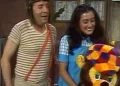 Rosita Bouchot y Roberto Gómez Bolaños, grabando un capítulo del programa El Chavo del 8. Foto: Japan Space - Tokusatsu / Pinterest