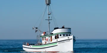 El legendario Western Flyer, barco de Steinbeck, regresa al Golfo de California 85 años después para una histórica misión científica en La Paz